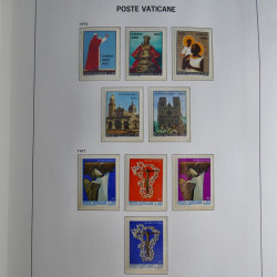 Collection timbres du Vatican 1852-2011 neufs** en 3 albums DAVO.