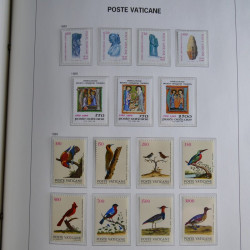 Collection timbres du Vatican 1852-2011 neufs** en 3 albums DAVO.