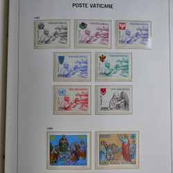 Collection timbres du Vatican 1852-2011 neufs** en 3 albums DAVO.