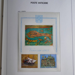 Collection timbres du Vatican 1852-2011 neufs** en 3 albums DAVO.