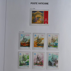 Collection timbres du Vatican 1852-2011 neufs** en 3 albums DAVO.