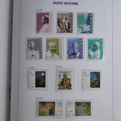 Collection timbres du Vatican 1852-2011 neufs** en 3 albums DAVO.