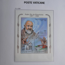 Collection timbres du Vatican 1852-2011 neufs** en 3 albums DAVO.