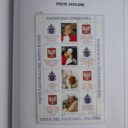 Collection timbres du Vatican 1852-2011 neufs** en 3 albums DAVO.