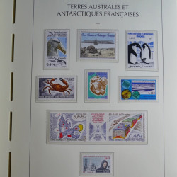 Collection timbres de T.A.A.F. 2000-2009 neufs** complet en un album.