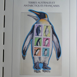 Collection timbres de T.A.A.F. 2000-2009 neufs** complet en un album.