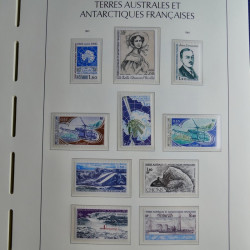 Collection timbres de T.A.A.F. 1955-1999 neufs** complet en un album.