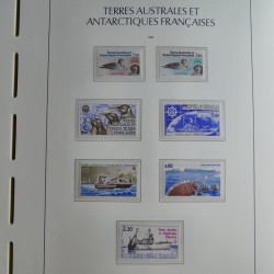 Collection timbres de T.A.A.F. 1955-1999 neufs** complet en un album.