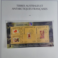 Collection timbres de T.A.A.F. 1955-1999 neufs** complet en un album.