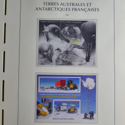 Collection timbres de T.A.A.F. 2020-2024 neufs** en un album.