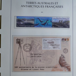 Collection timbres de T.A.A.F. 2020-2024 neufs** en un album.