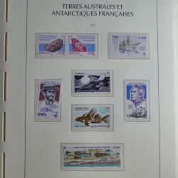 Collection timbres de T.A.A.F. 2010-2019 neufs** complet en un album.