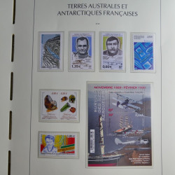 Collection timbres de T.A.A.F. 2010-2019 neufs** complet en un album.