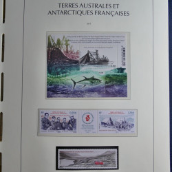 Collection timbres de T.A.A.F. 2010-2019 neufs** complet en un album.