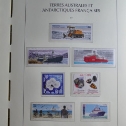 Collection timbres de T.A.A.F. 2010-2019 neufs** complet en un album.