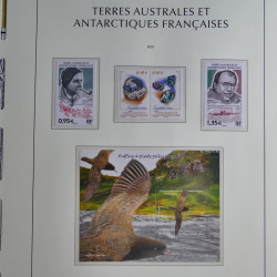 Collection timbres de T.A.A.F. 2010-2019 neufs** complet en un album.