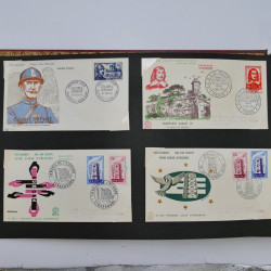 Collection enveloppes premier jour d'émission de France 1956-1959 en un album.