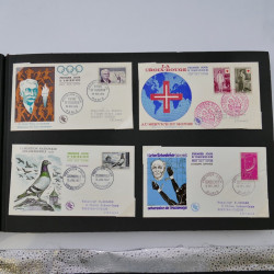 Collection enveloppes premier jour d'émission de France 1956-1959 en un album.