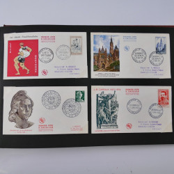 Collection enveloppes premier jour d'émission de France 1956-1959 en un album.