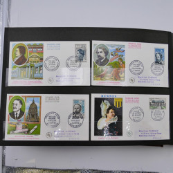 Collection enveloppes premier jour d'émission de France 1960-1978 en 5 albums.