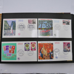 Collection enveloppes premier jour d'émission de France 1960-1978 en 5 albums.