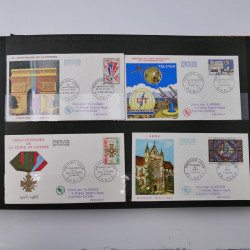 Collection enveloppes premier jour d'émission de France 1960-1978 en 5 albums.