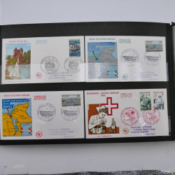 Collection enveloppes premier jour d'émission de France 1960-1978 en 5 albums.