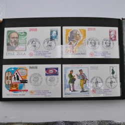 Collection enveloppes premier jour d'émission de France 1960-1978 en 5 albums.