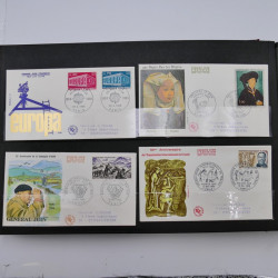 Collection enveloppes premier jour d'émission de France 1960-1978 en 5 albums.