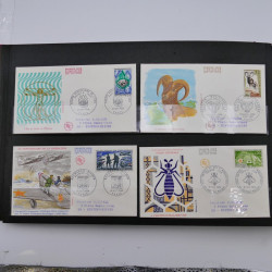 Collection enveloppes premier jour d'émission de France 1960-1978 en 5 albums.