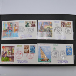 Collection enveloppes premier jour d'émission de France 1960-1978 en 5 albums.