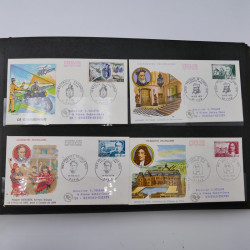 Collection enveloppes premier jour d'émission de France 1960-1978 en 5 albums.