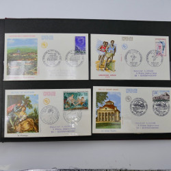 Collection enveloppes premier jour d'émission de France 1960-1978 en 5 albums.