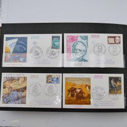 Collection enveloppes premier jour d'émission de France 1960-1978 en 5 albums.