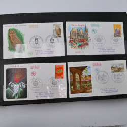 Collection enveloppes premier jour d'émission de France 1960-1978 en 5 albums.