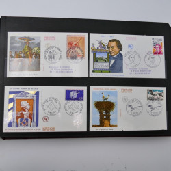 Collection enveloppes premier jour d'émission de France 1960-1978 en 5 albums.