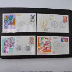 Collection enveloppes premier jour d'émission de France 1960-1978 en 5 albums.