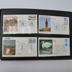 Collection enveloppes premier jour d'émission de France 1960-1978 en 5 albums.