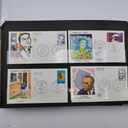 Collection enveloppes premier jour d'émission de France 1960-1978 en 5 albums.