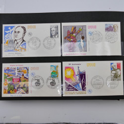 Collection enveloppes premier jour d'émission de France 1960-1978 en 5 albums.