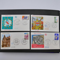 Collection enveloppes premier jour d'émission de France 1960-1978 en 5 albums.