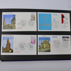 Collection enveloppes premier jour d'émission de France 1960-1978 en 5 albums.