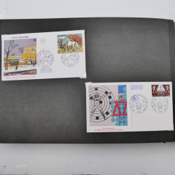 Collection enveloppes premier jour d'émission de France 1960-1978 en 5 albums.