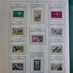 Collection timbres de France 1957-1974 neufs en album AV.