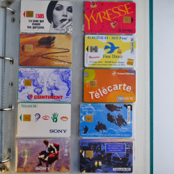 Collection cartes téléphoniques de France neufs en album.