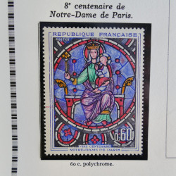Vrac philatélique de timbres du monde en un carton.