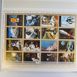 Vrac philatélique de timbres du monde en un carton.