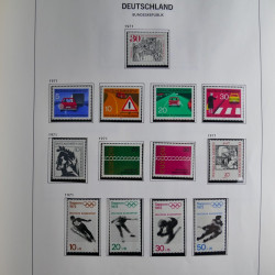 Collection timbres d'Allemagne République Fédérale 1949-2001 en 2 albums DAVO.