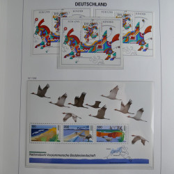 Collection timbres d'Allemagne République Fédérale 1949-2001 en 2 albums DAVO.