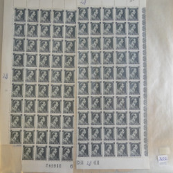 Lot de divers feuilles de timbres de France dont vignette expo N°19 en album.